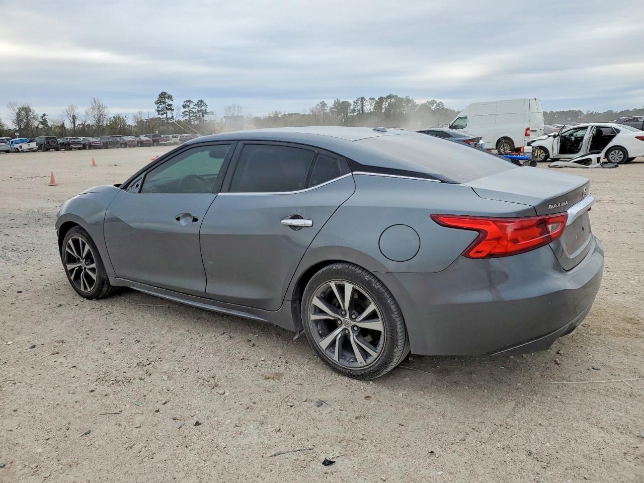 2018 NISSAN Maxima