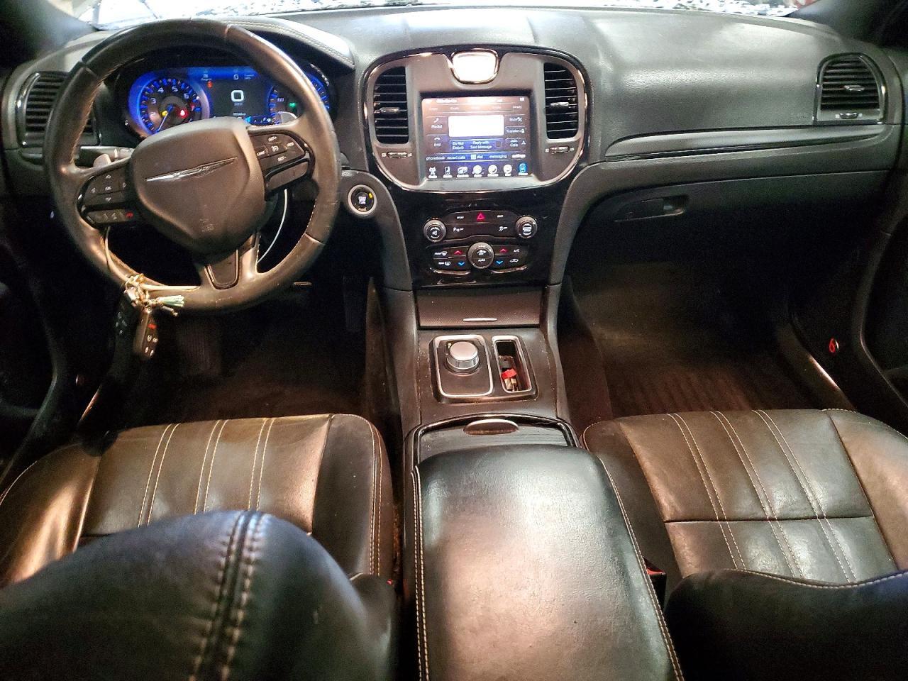 2016 CHRYSLER 300