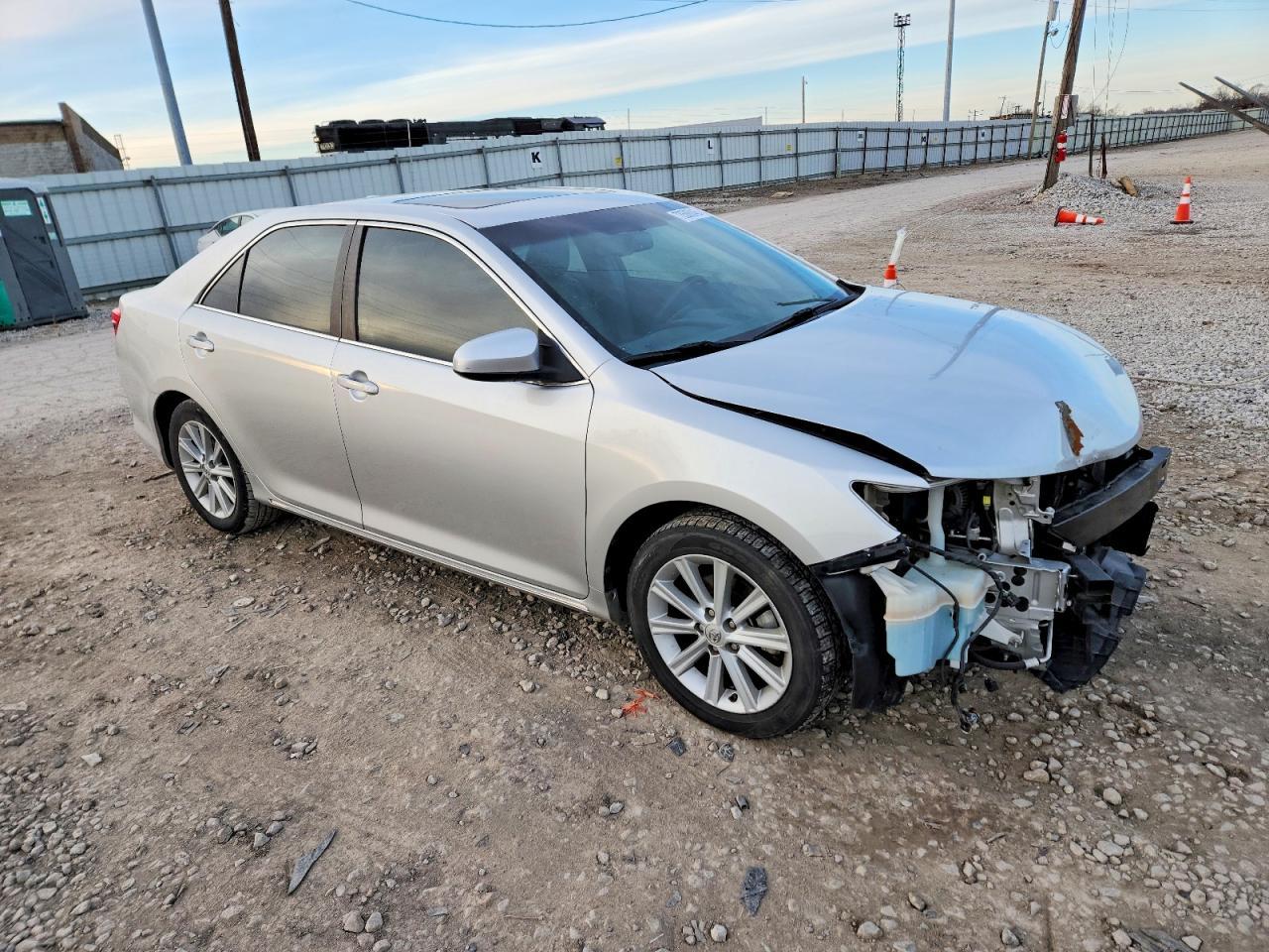 2013 TOYOTA CAMRY