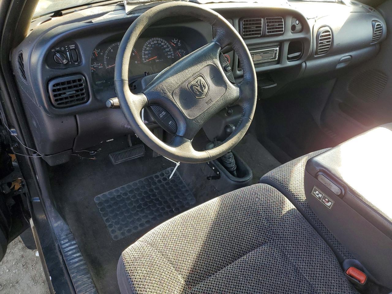 2000 DODGE RAM 1500