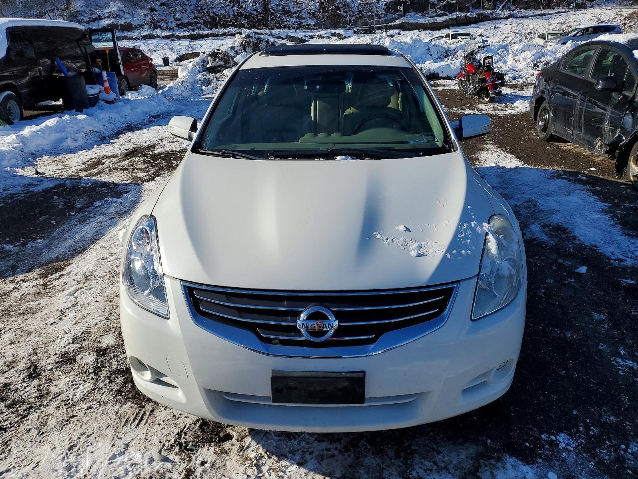 2012 NISSAN ALTIMA