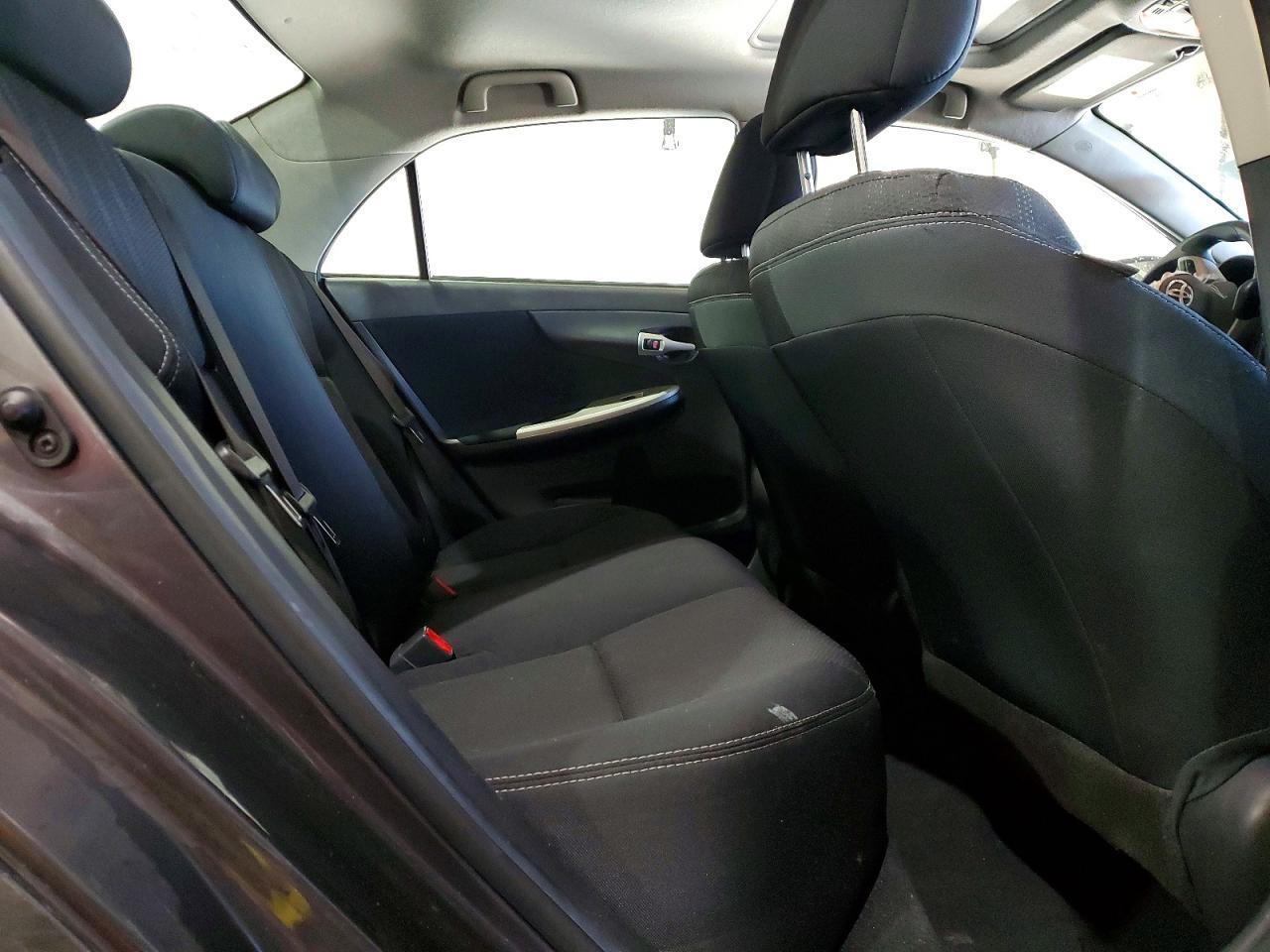 2013 TOYOTA COROLLA
