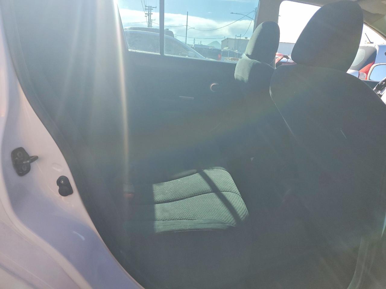 2011 NISSAN VERSA