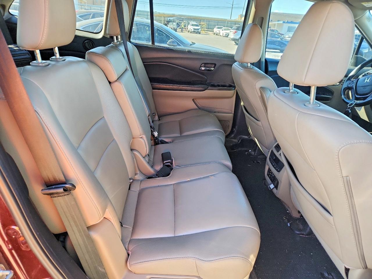 2017 HONDA PILOT