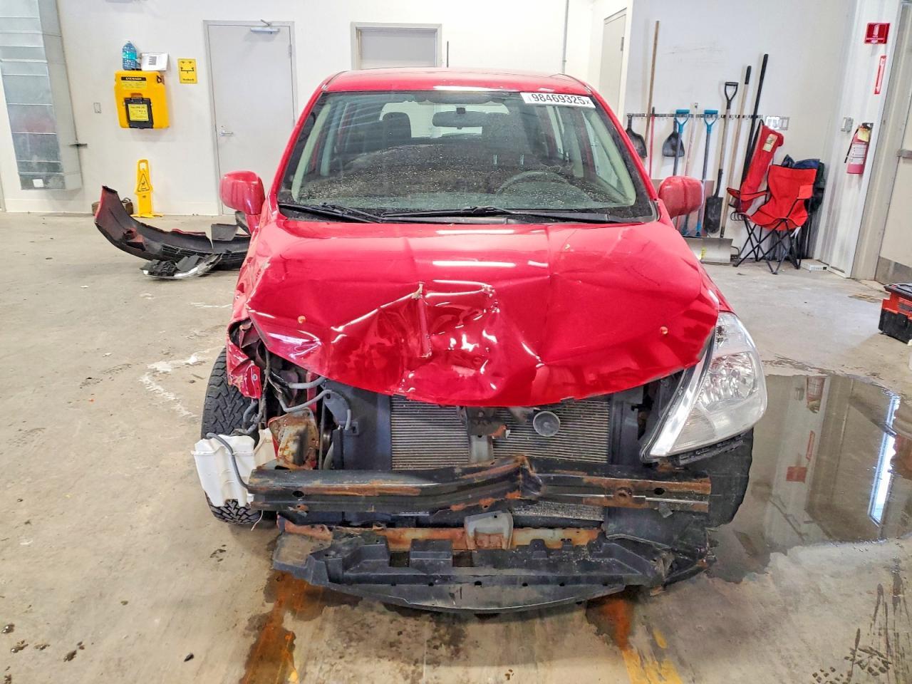 2012 NISSAN VERSA