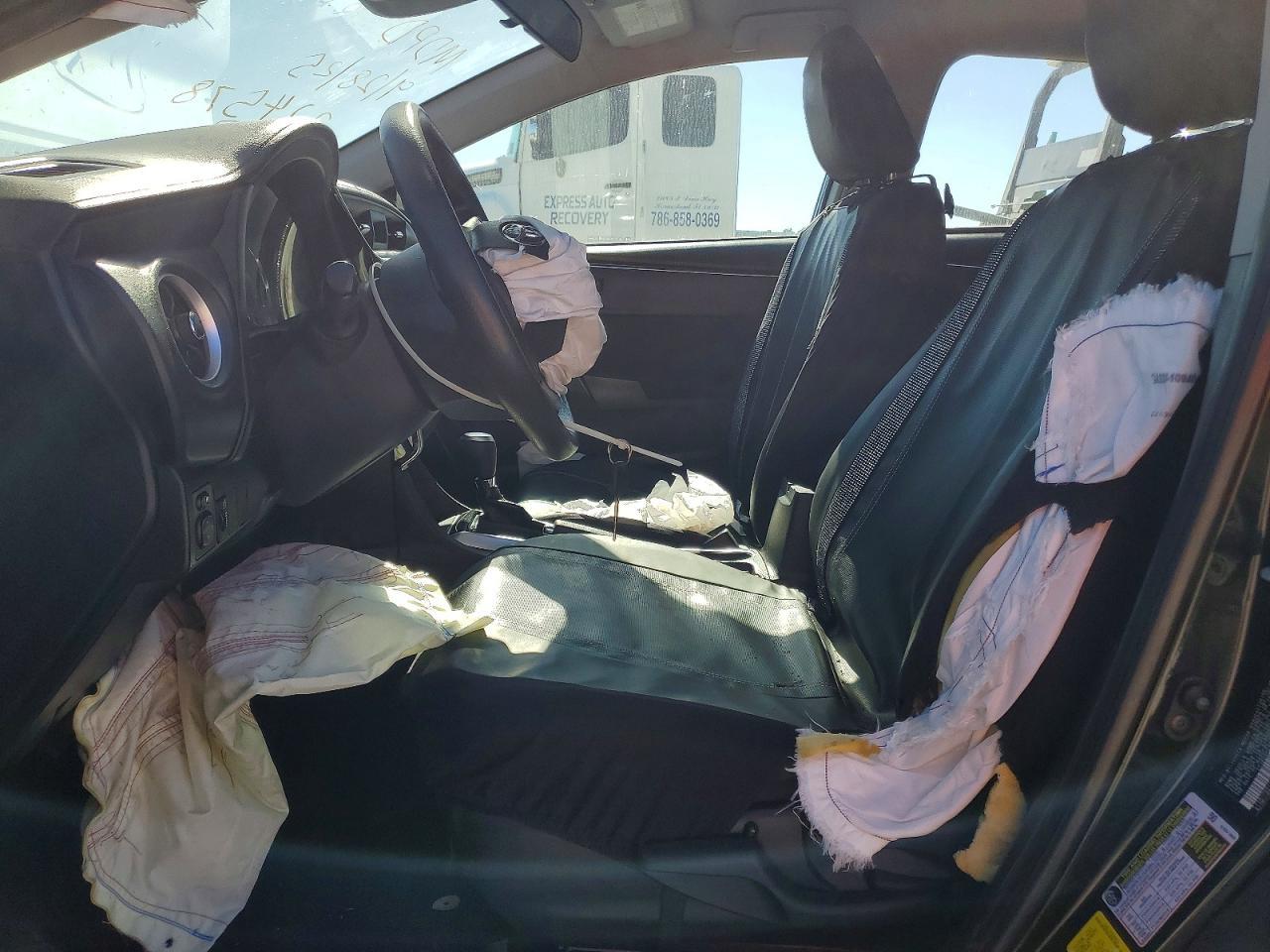 2019 TOYOTA COROLLA