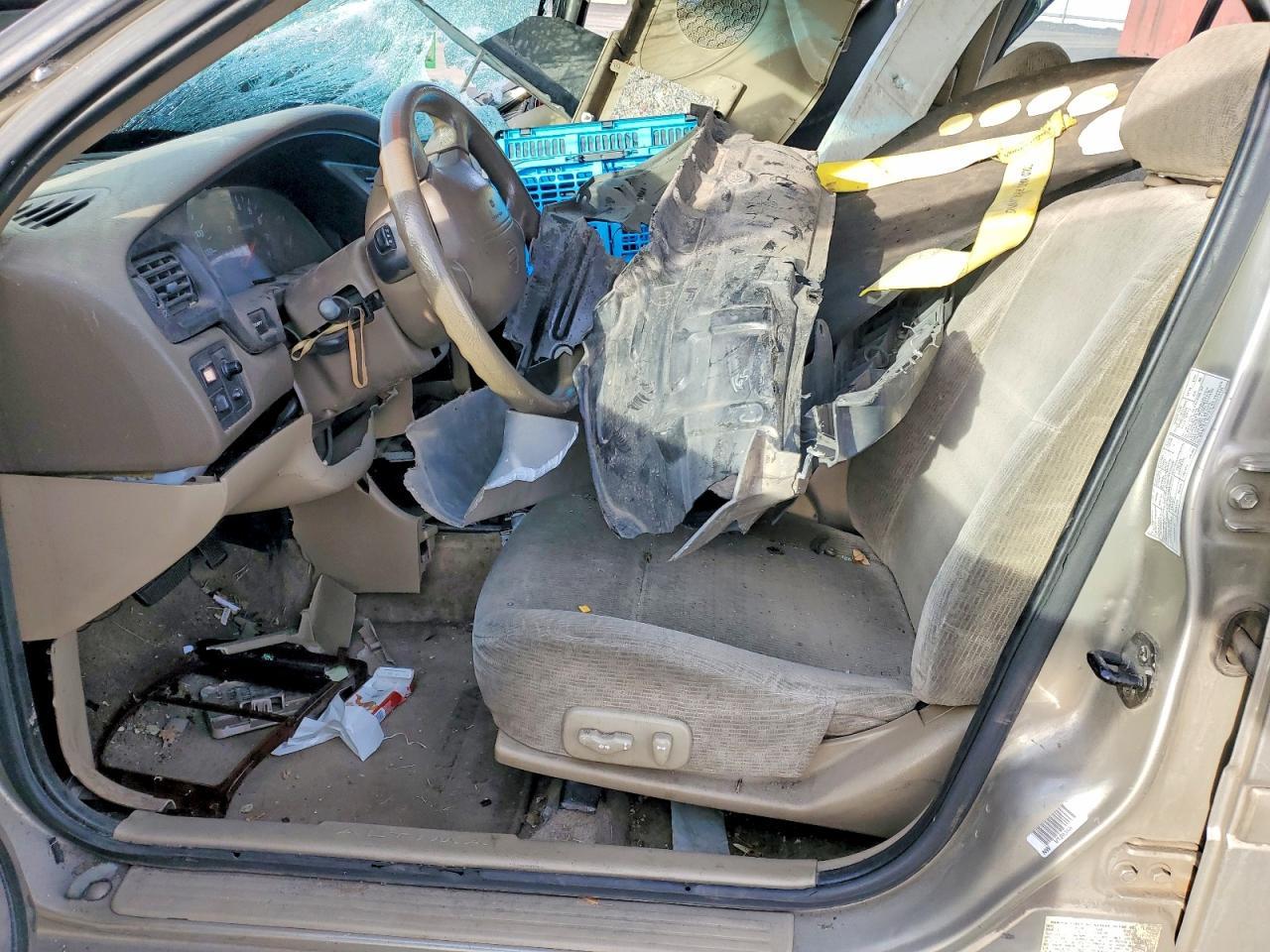2001 NISSAN ALTIMA