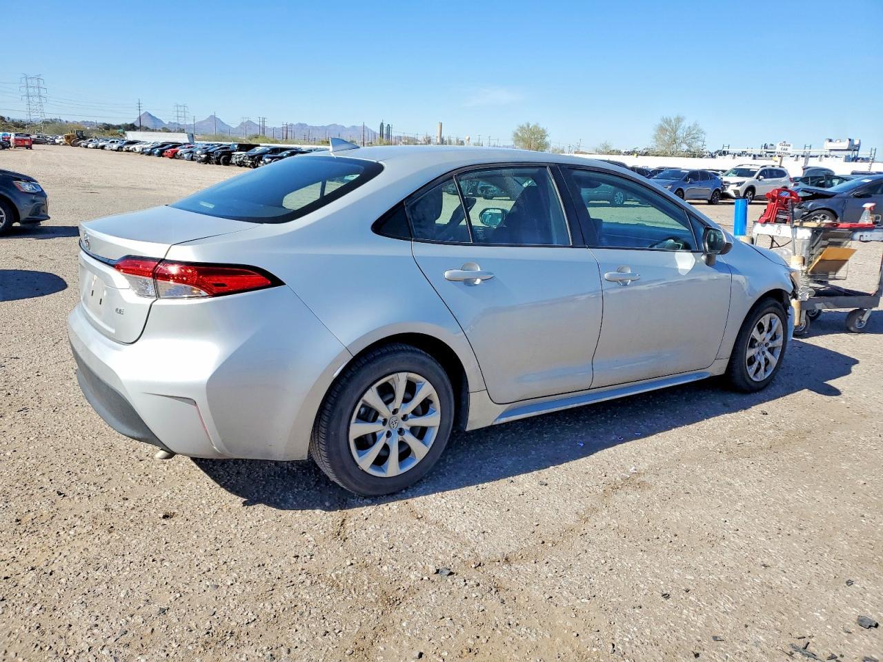 2024 TOYOTA COROLLA