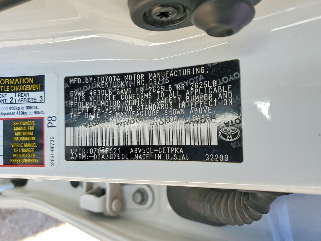 2016 TOYOTA CAMRY