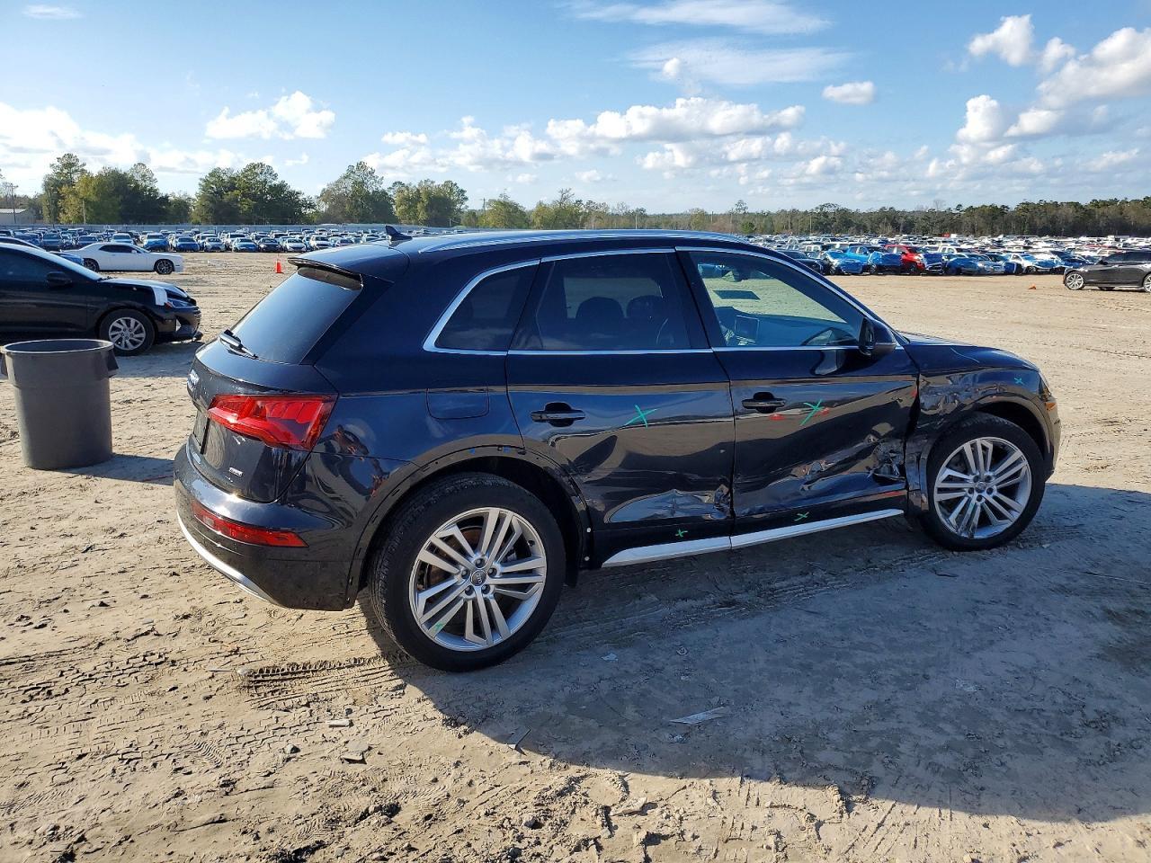 2019 AUDI Q5
