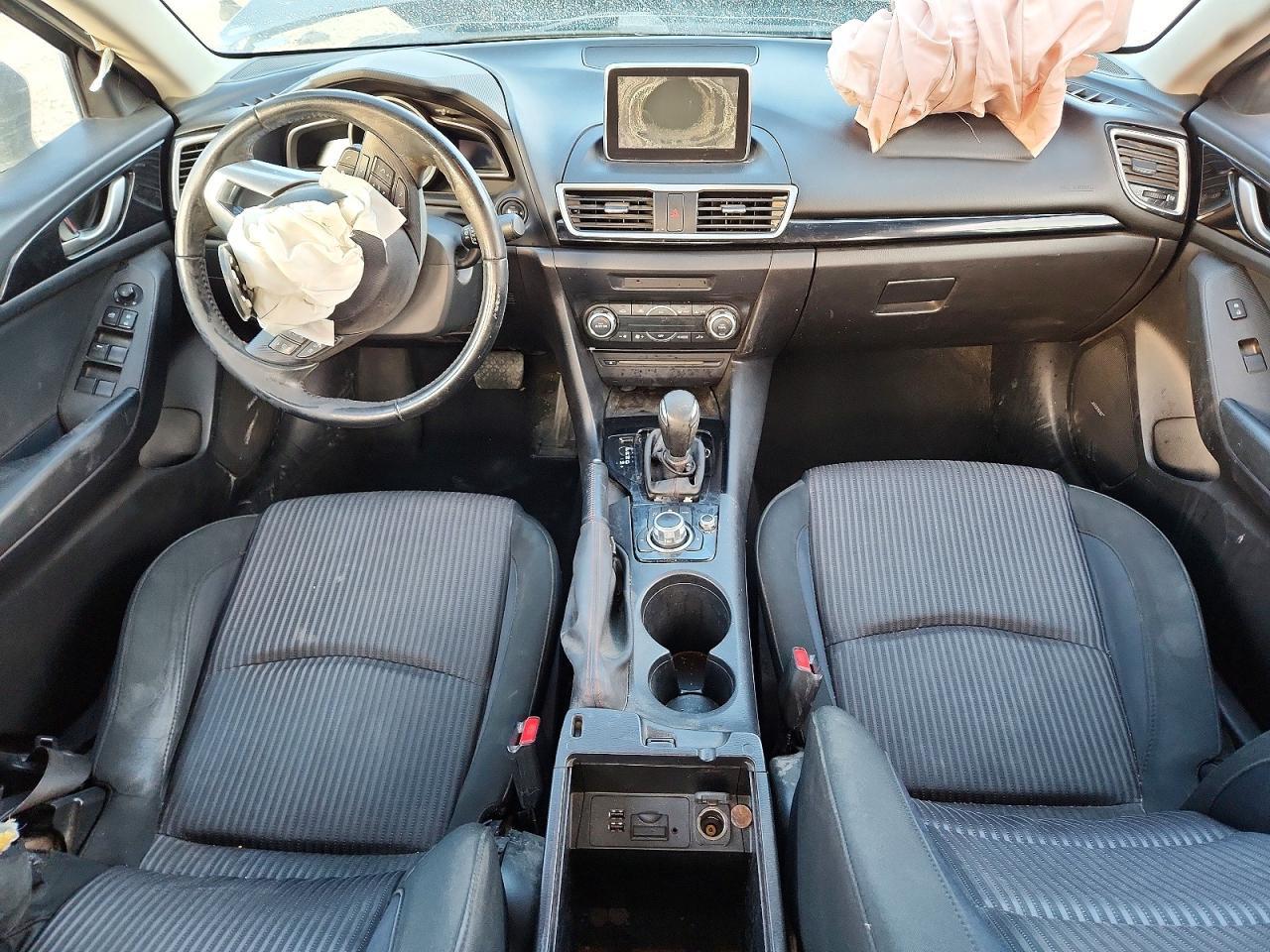 2015 MAZDA 3