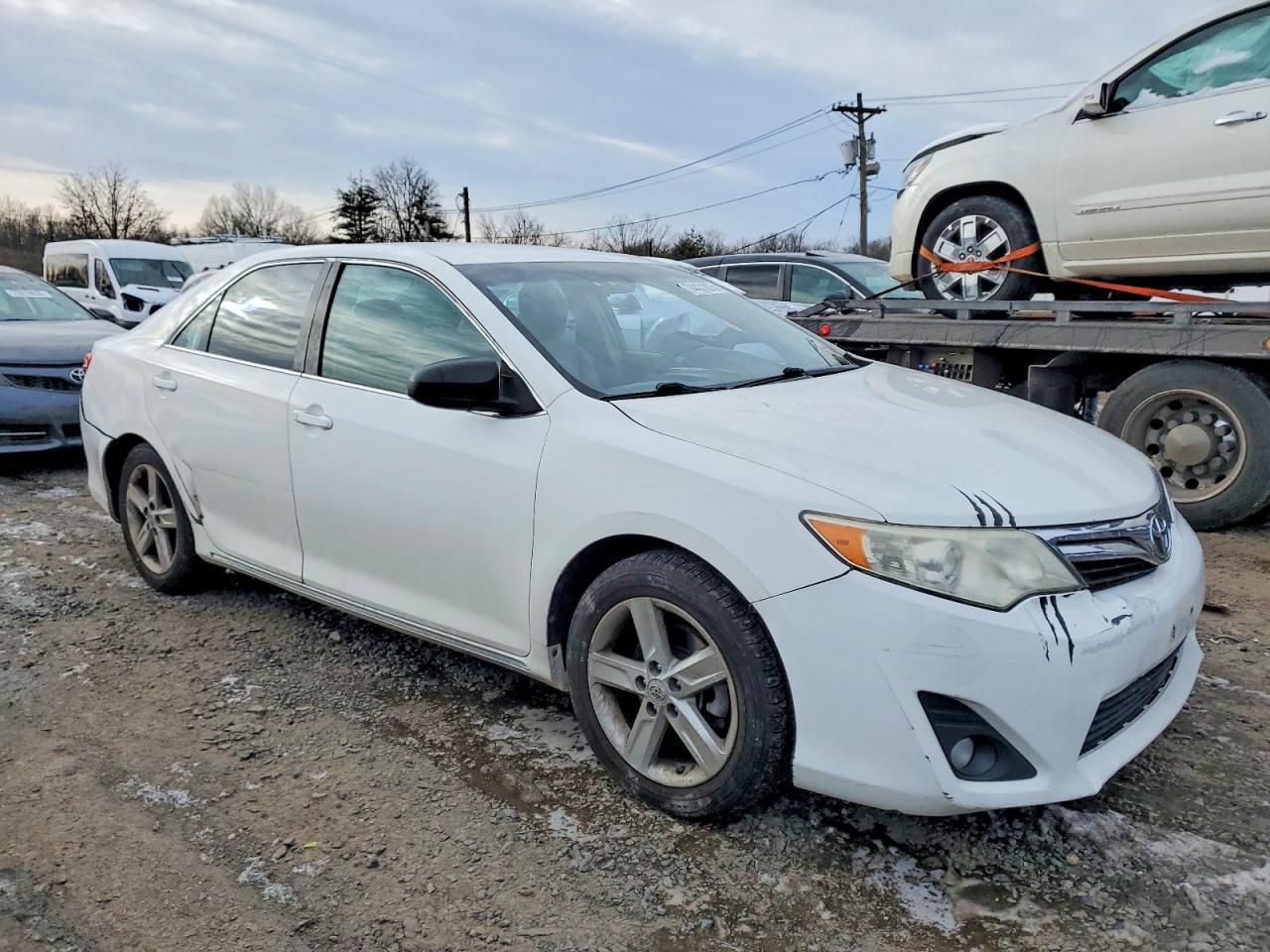 2012 TOYOTA CAMRY