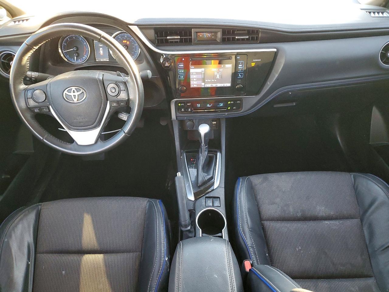 2017 TOYOTA COROLLA