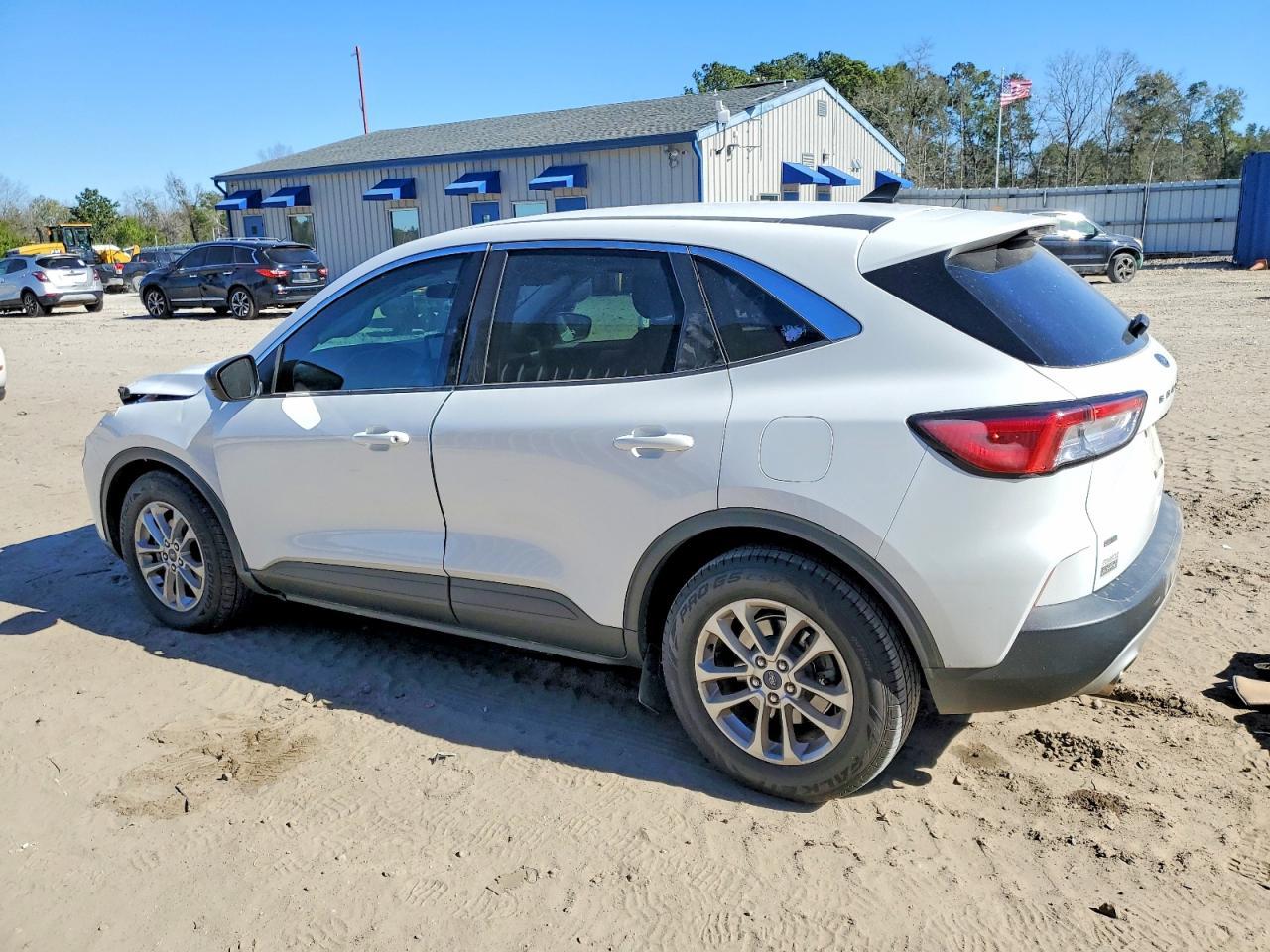 2022 FORD ESCAPE