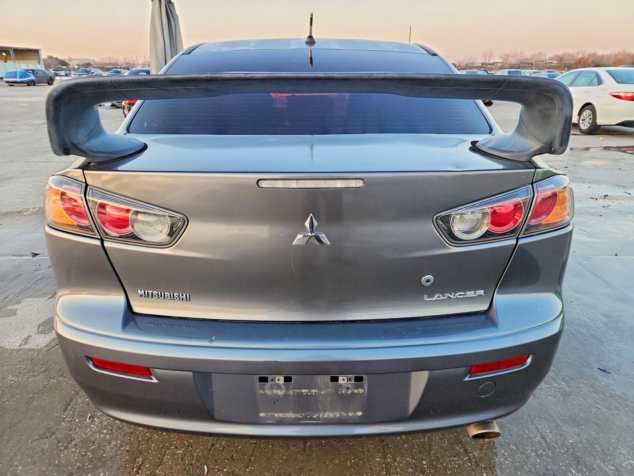 2011 MITSUBISHI LANCER