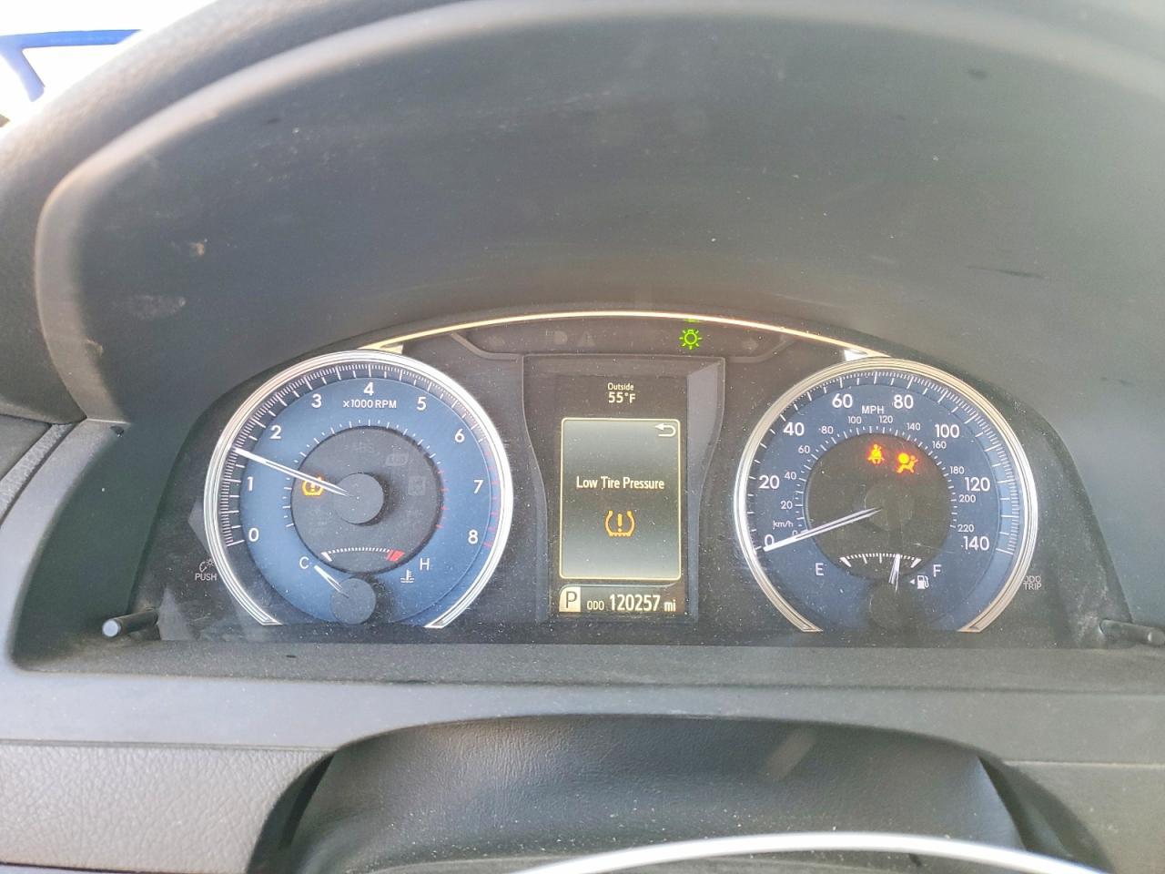 2016 TOYOTA CAMRY