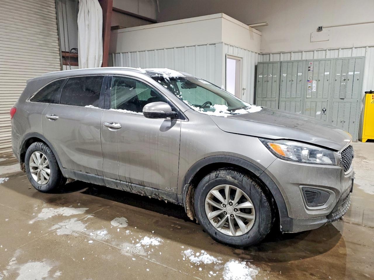 2016 KIA SORENTO