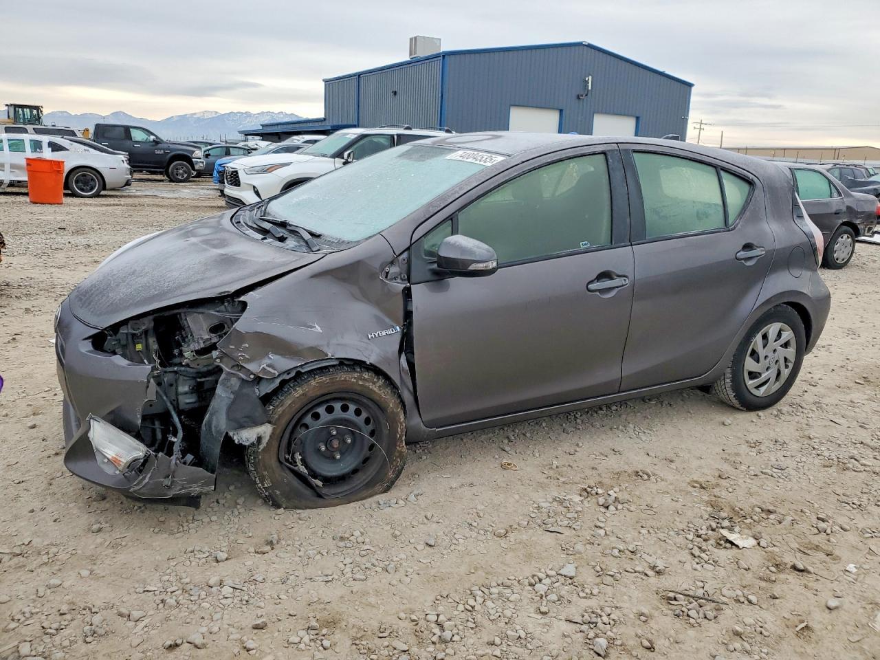 2015 TOYOTA Prius c