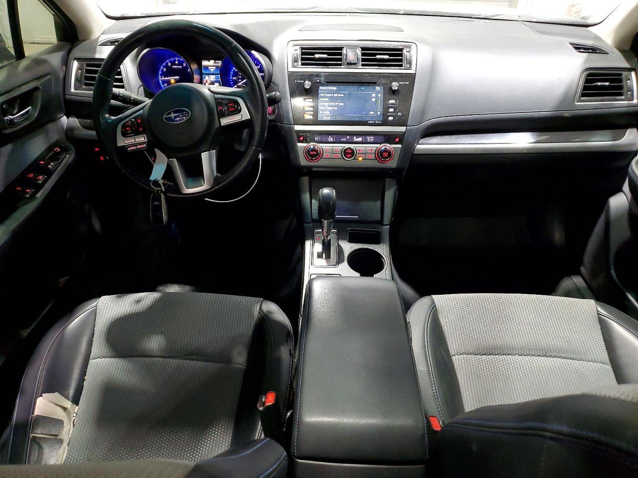 2017 SUBARU Legacy