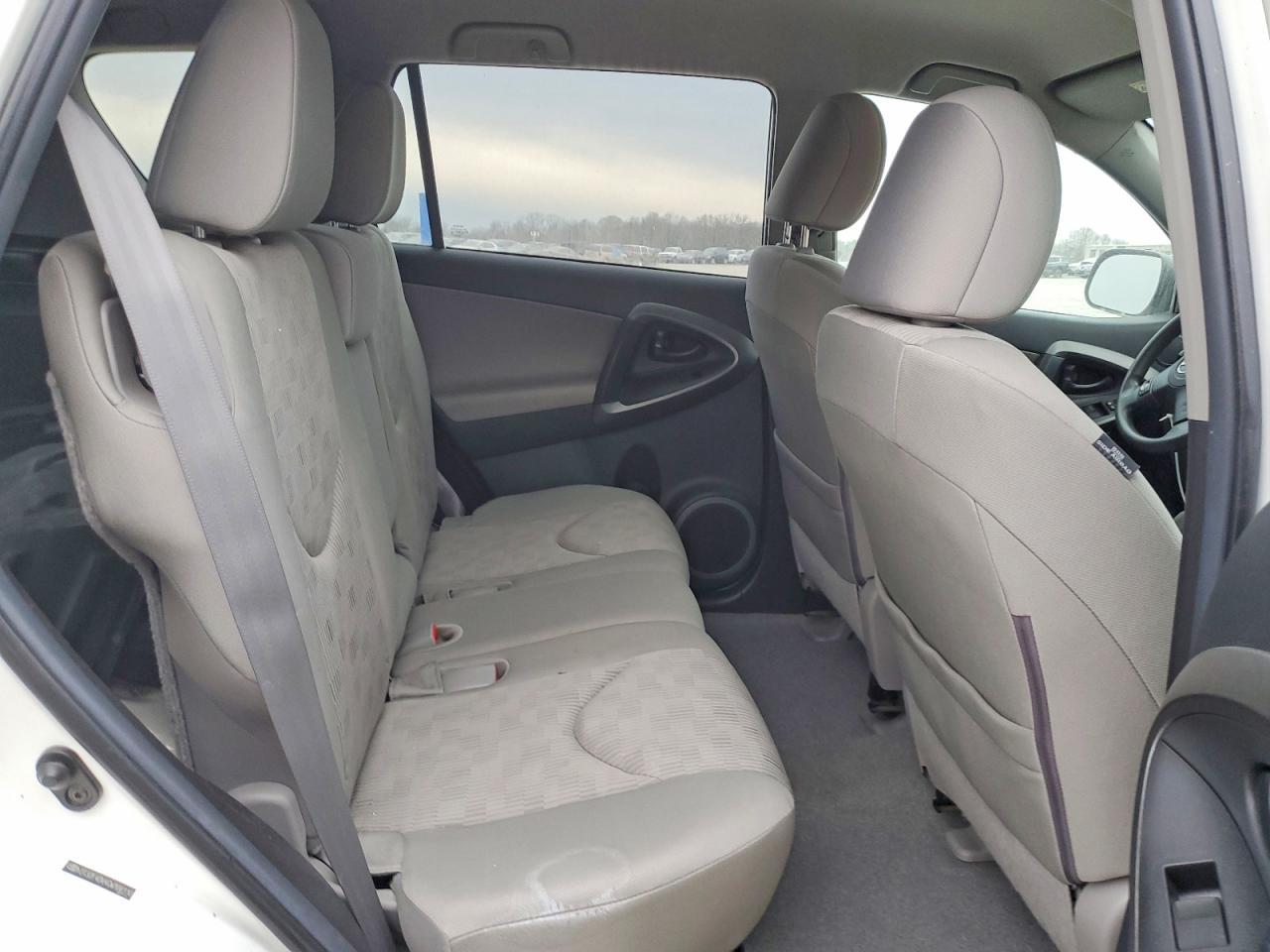 2012 TOYOTA RAV4