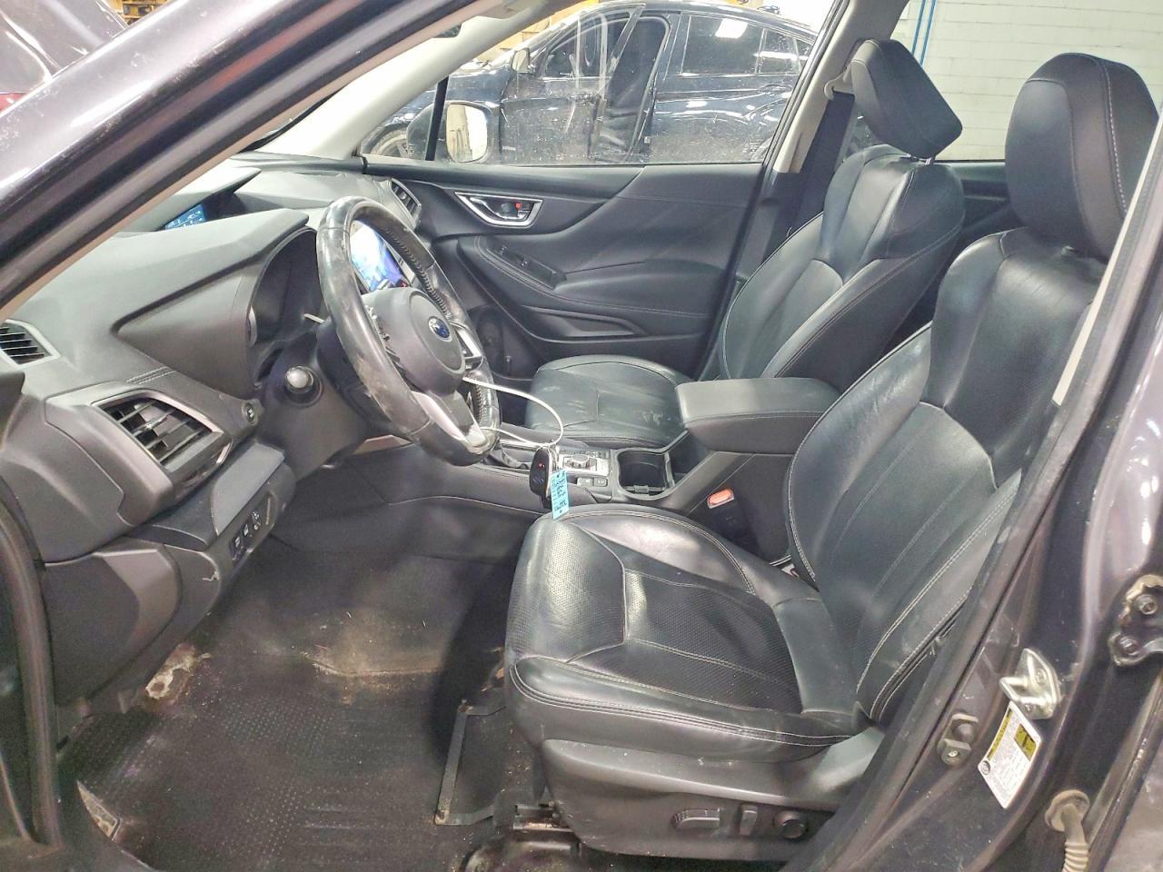 2020 SUBARU FORESTER