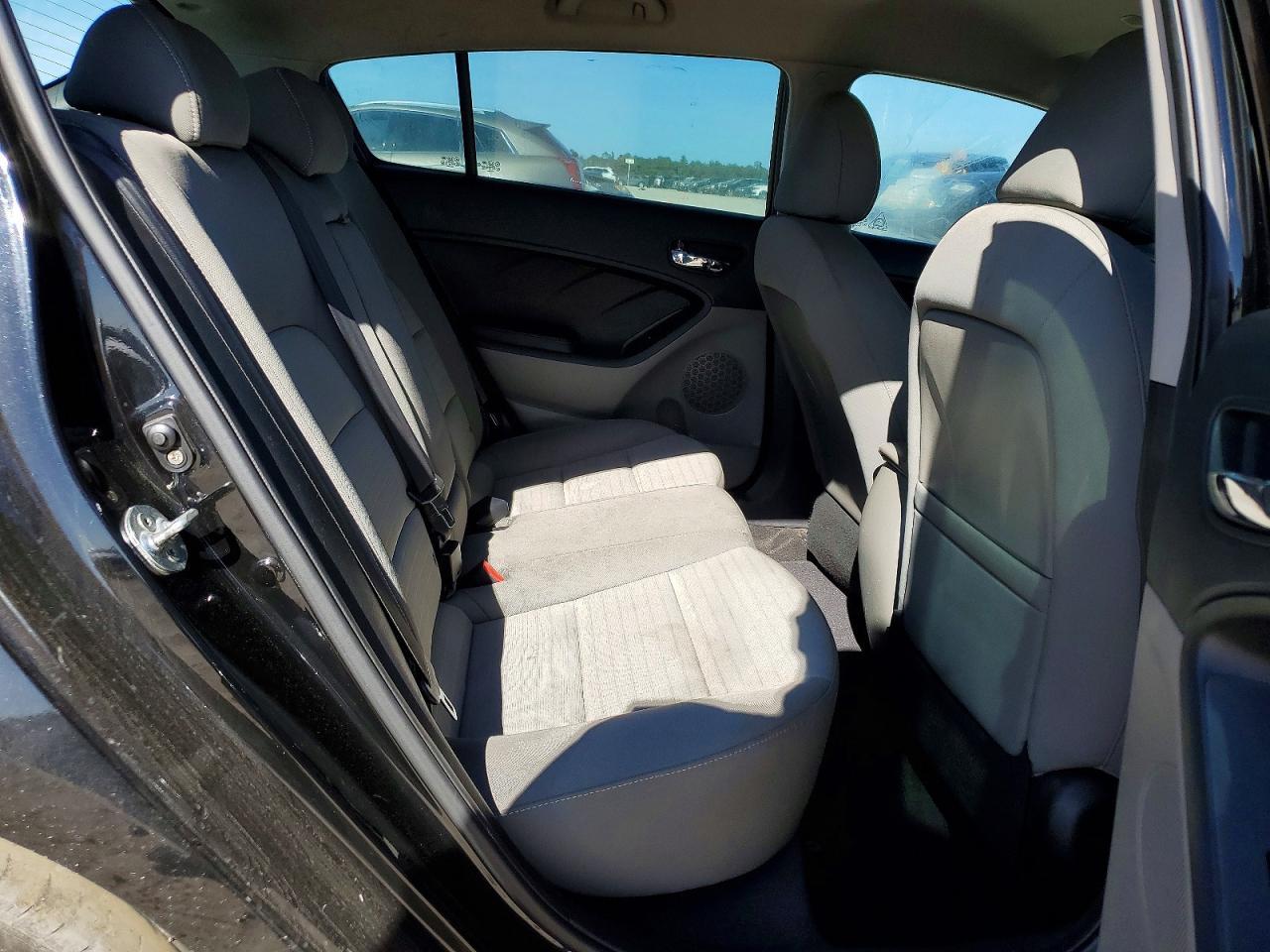 2015 KIA FORTE