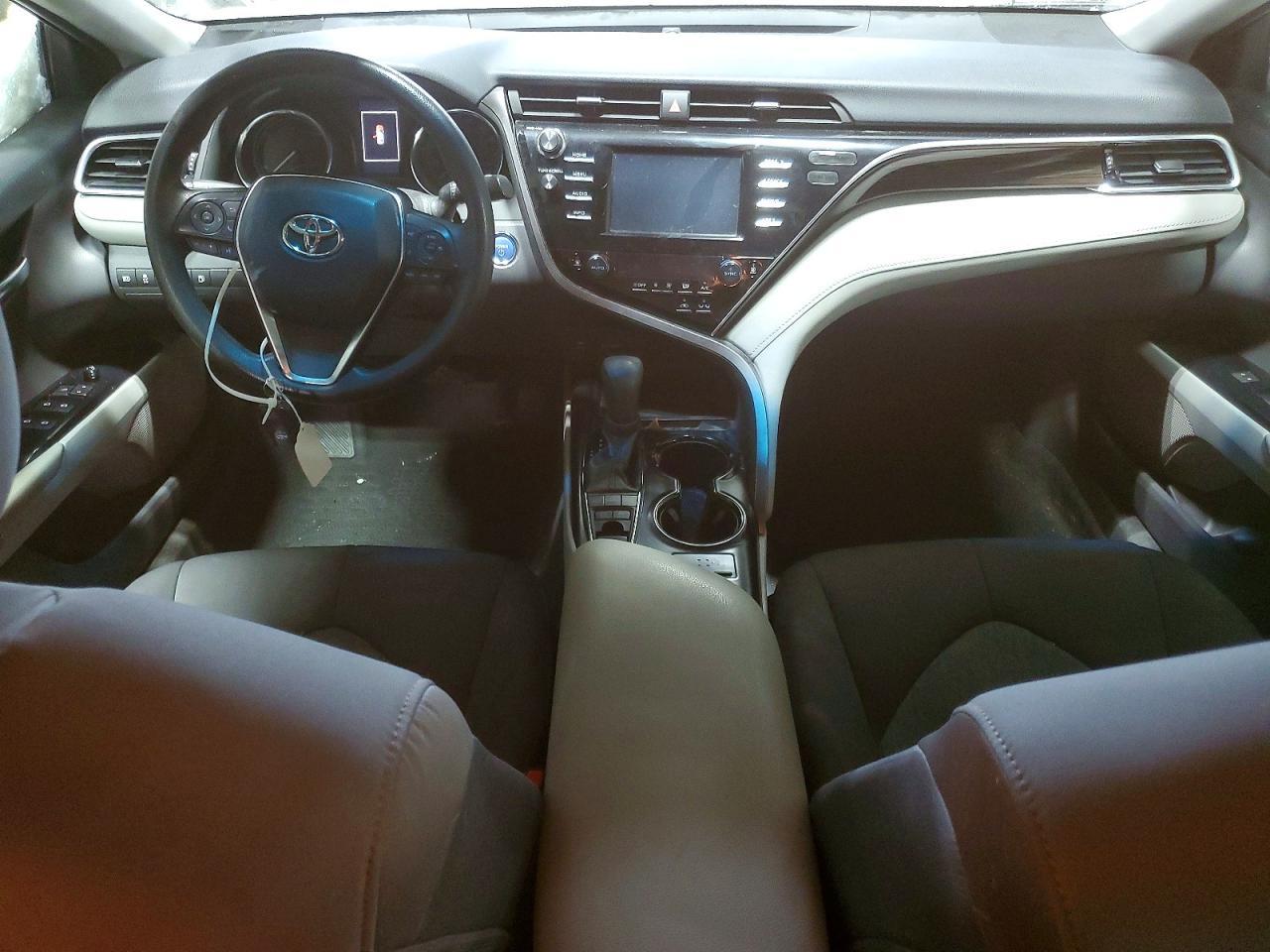 2018 TOYOTA CAMRY