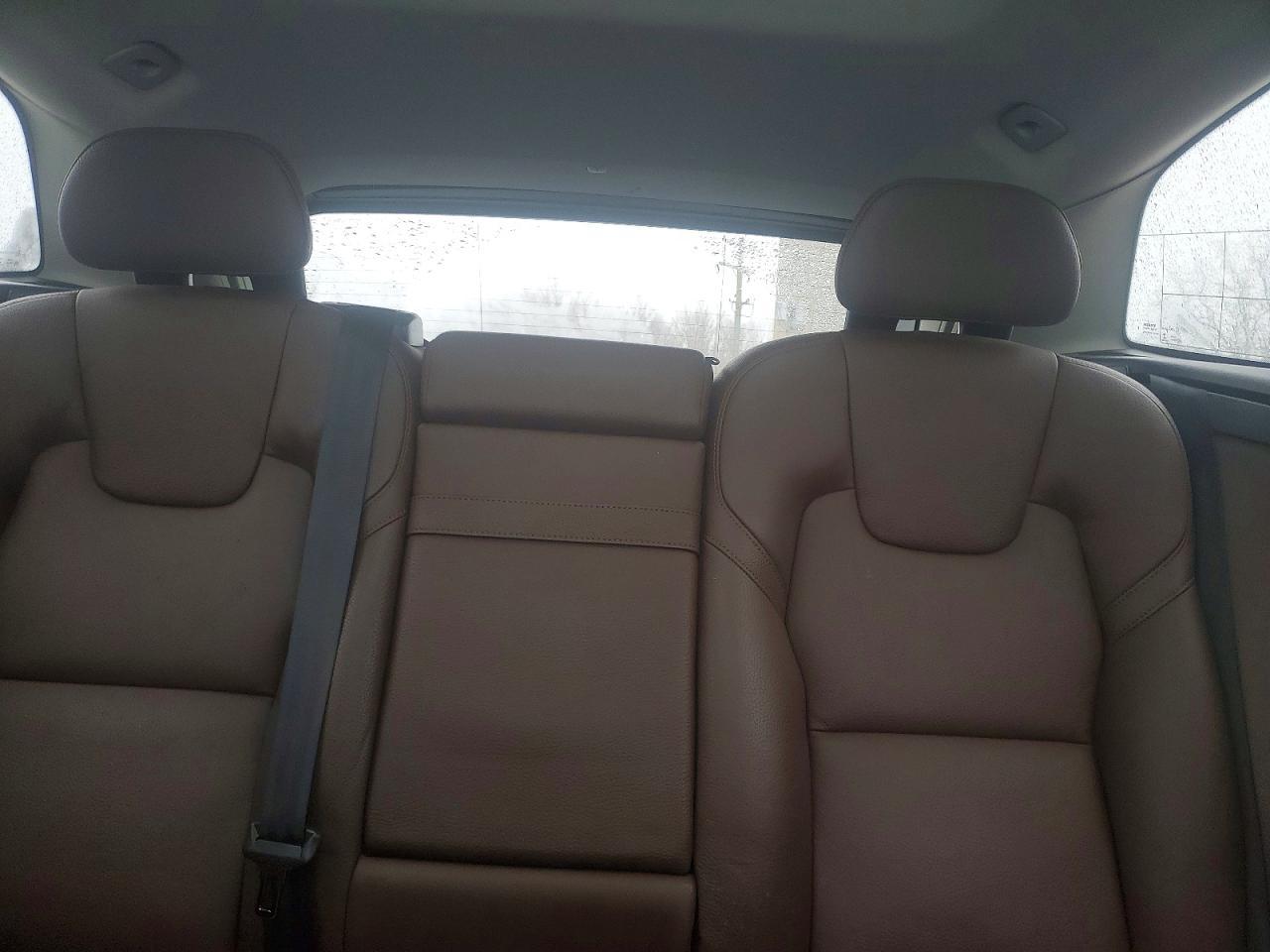 2018 VOLVO XC60