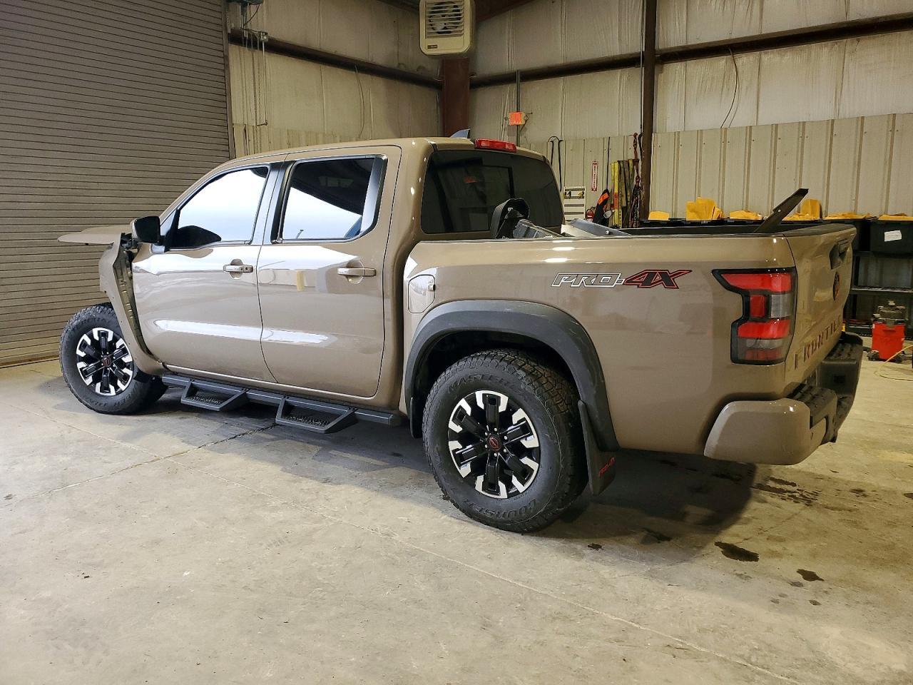 2023 NISSAN Frontier