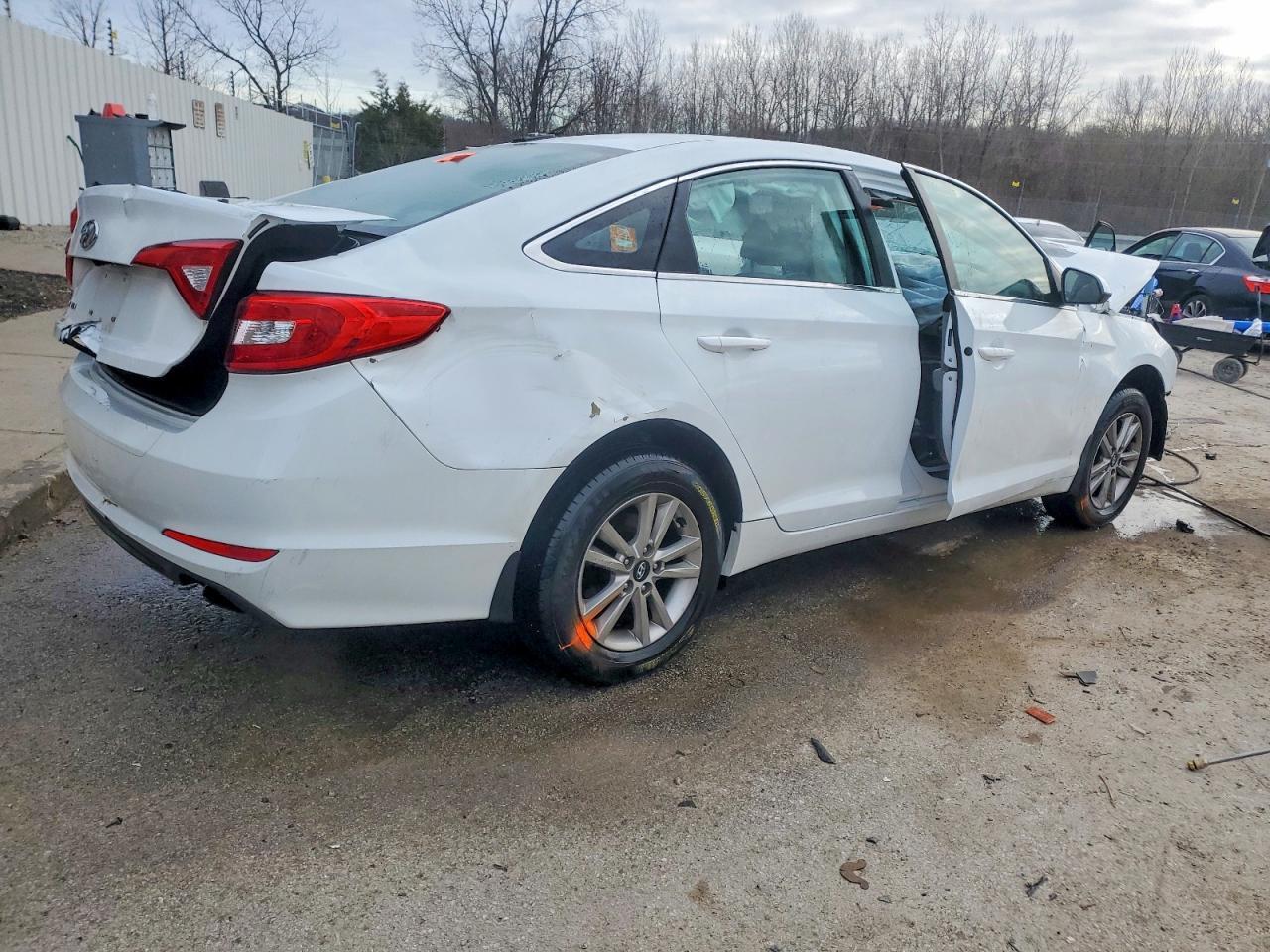 2015 HYUNDAI SONATA