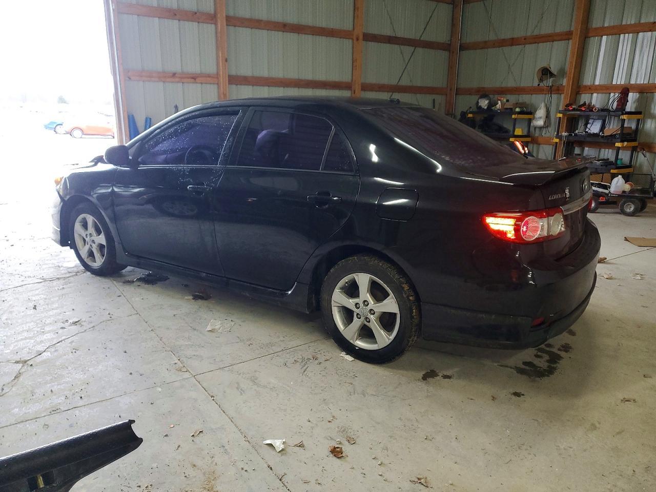 2011 TOYOTA COROLLA