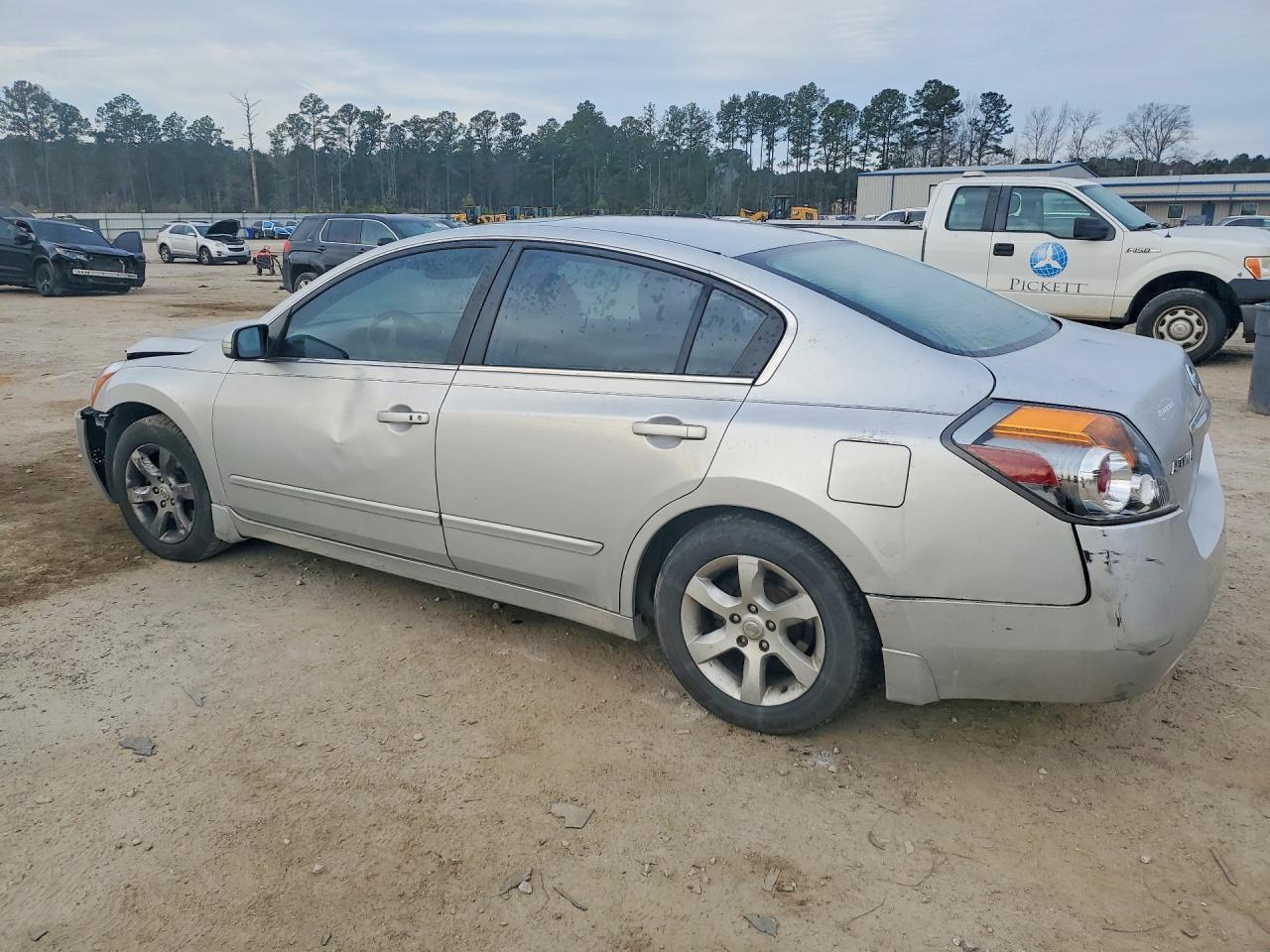 2010 NISSAN ALTIMA