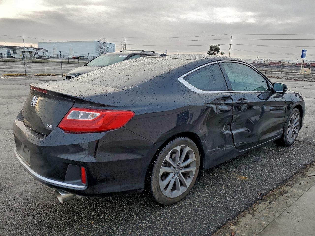 2015 HONDA ACCORD