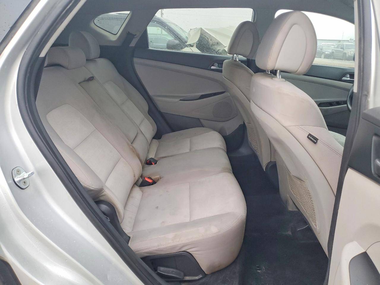 2016 HYUNDAI TUCSON