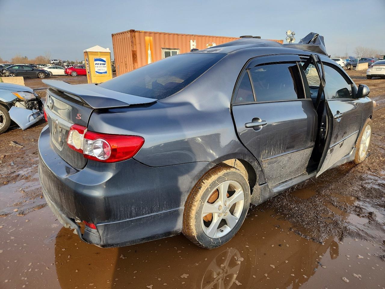 2011 TOYOTA COROLLA