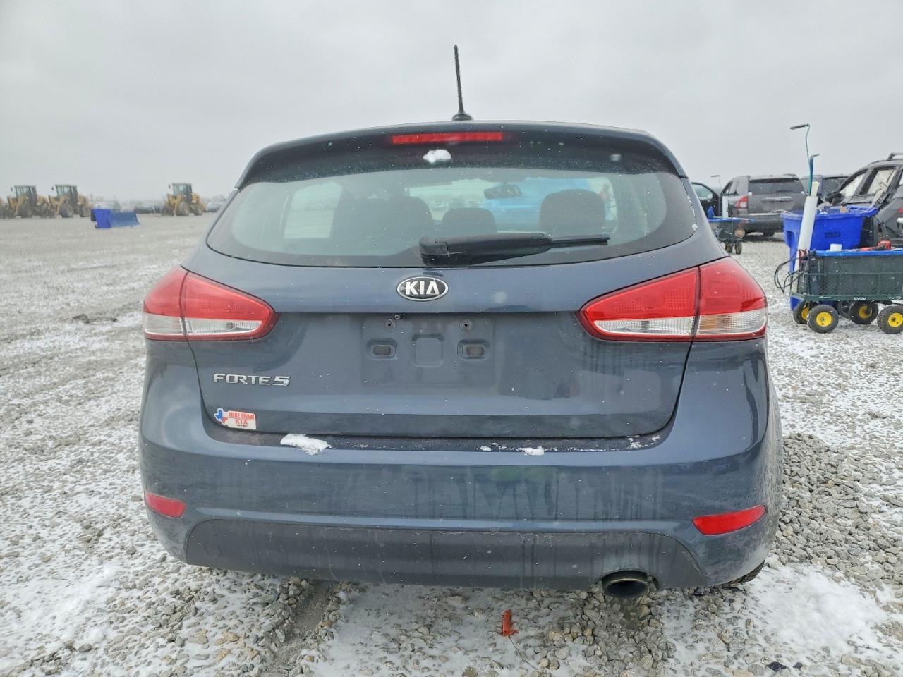 2016 KIA FORTE