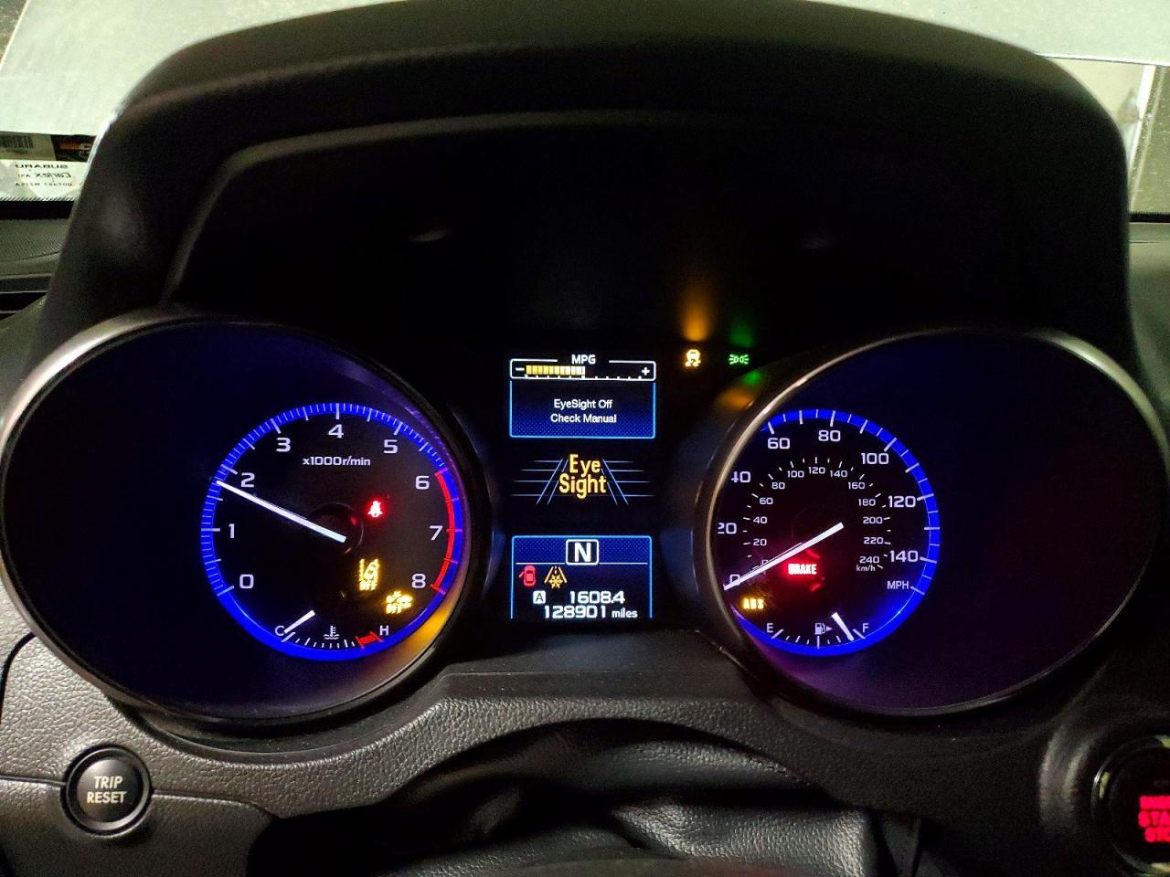 2015 SUBARU Legacy