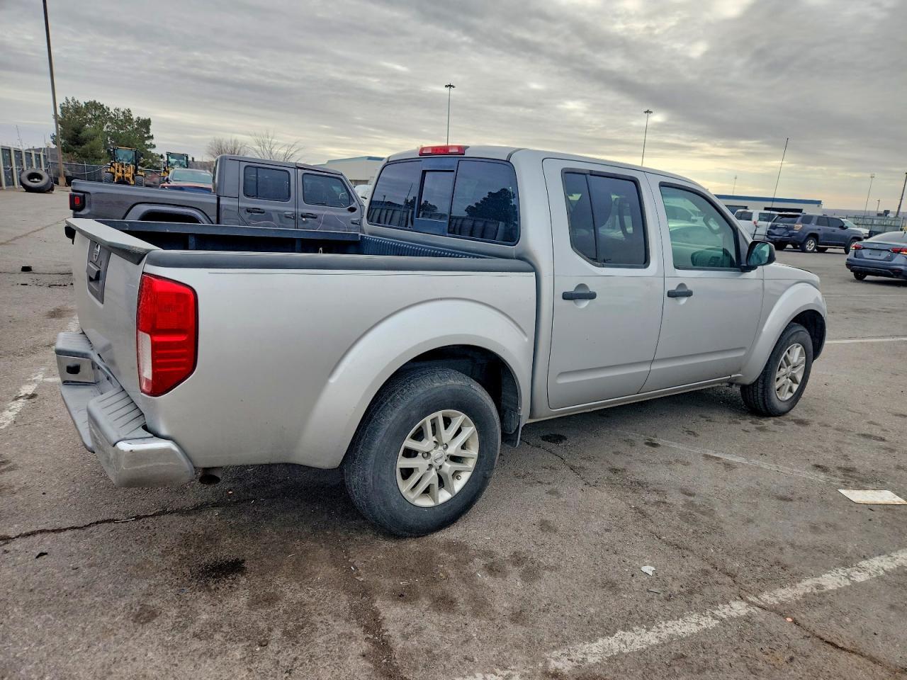 2015 NISSAN Frontier