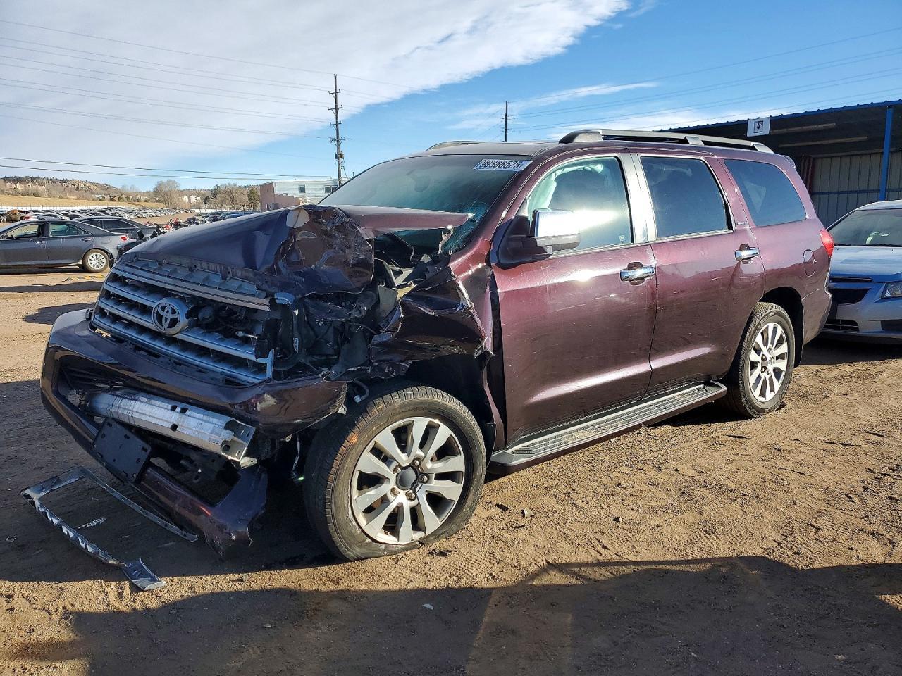 2013 TOYOTA Sequoia