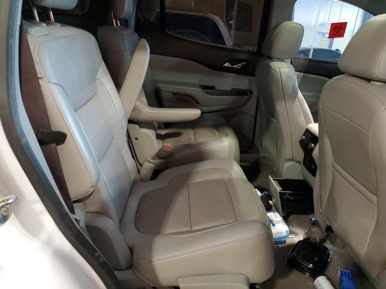 2017 GMC ACADIA
