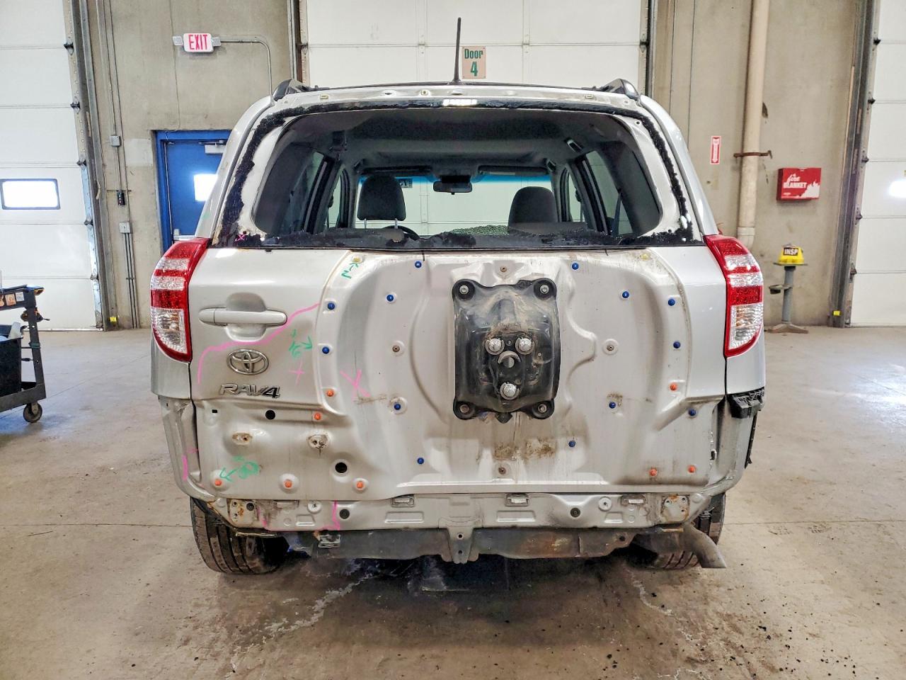 2011 TOYOTA RAV4
