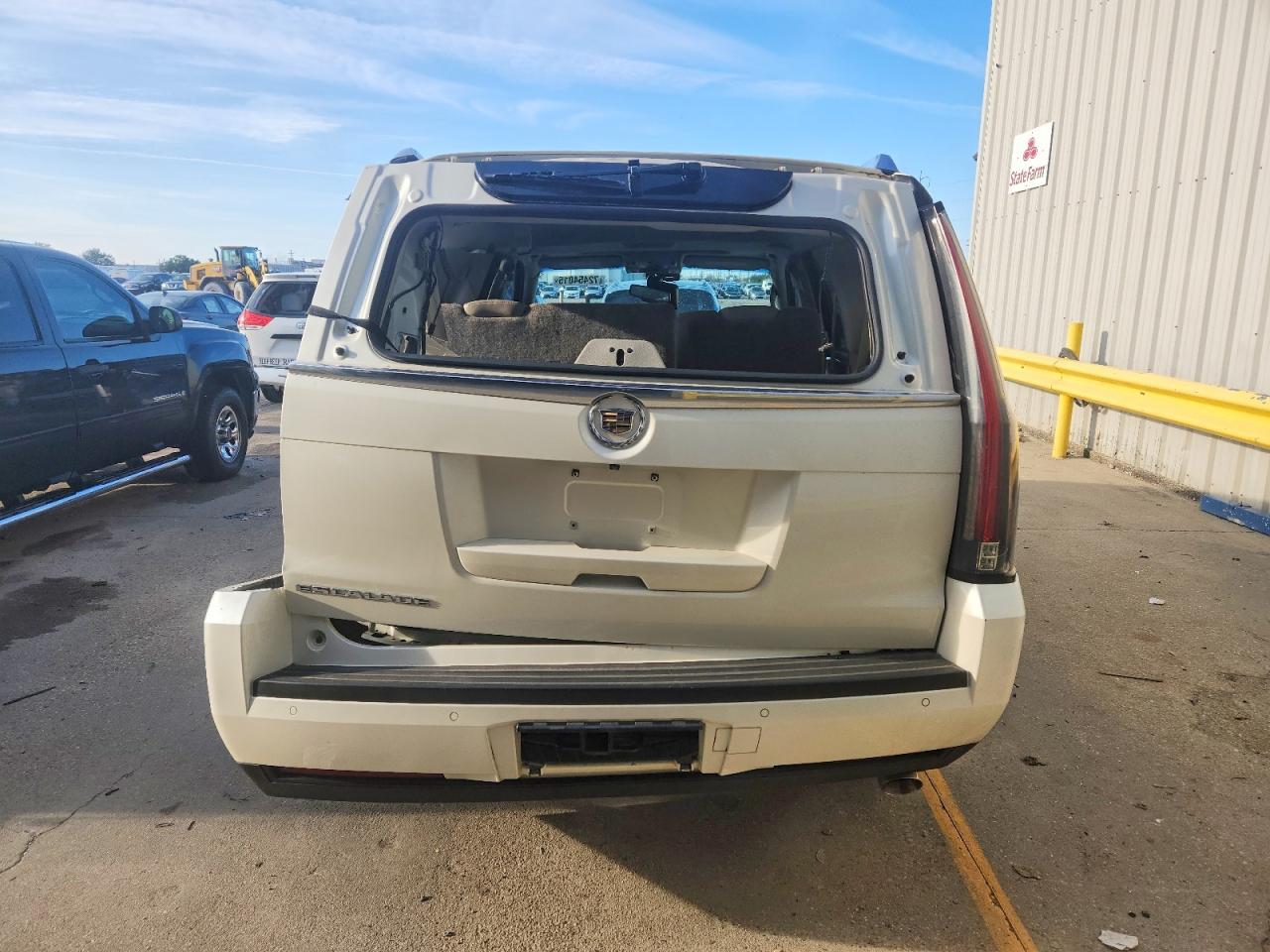 2015 CADILLAC ESCALADE