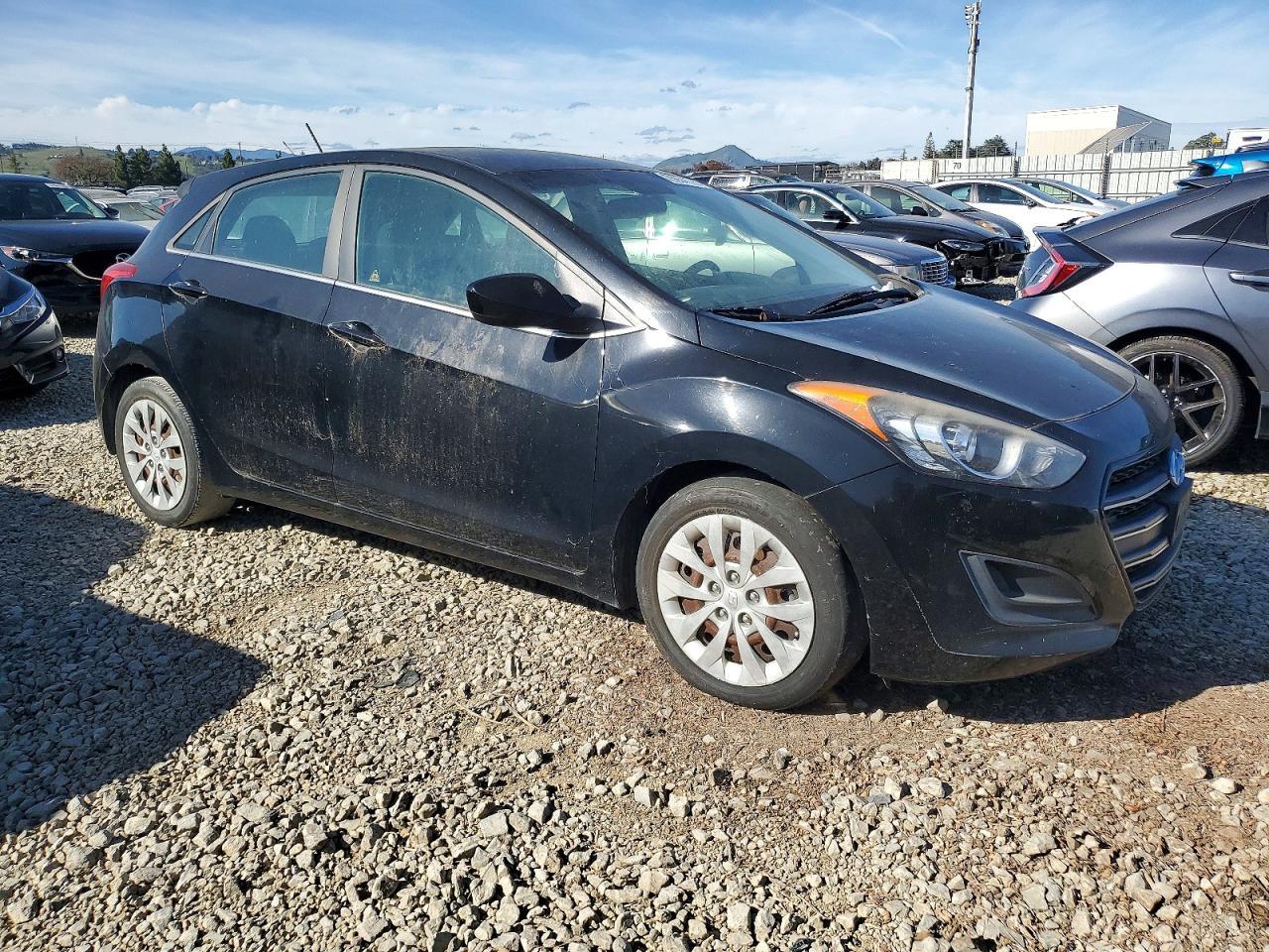 2016 HYUNDAI ELANTRA