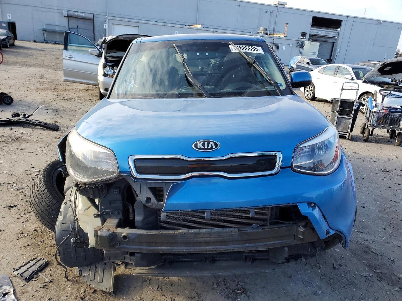2016 KIA SOUL