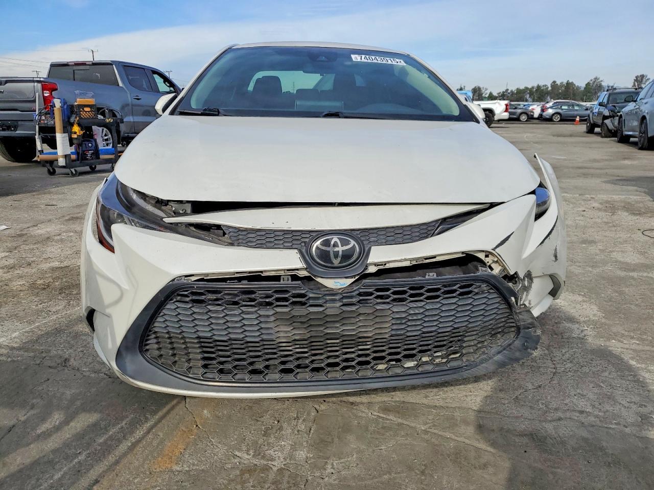 2020 TOYOTA COROLLA