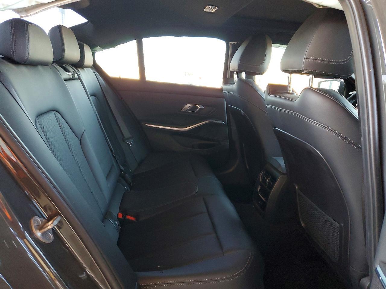2023 BMW 330I