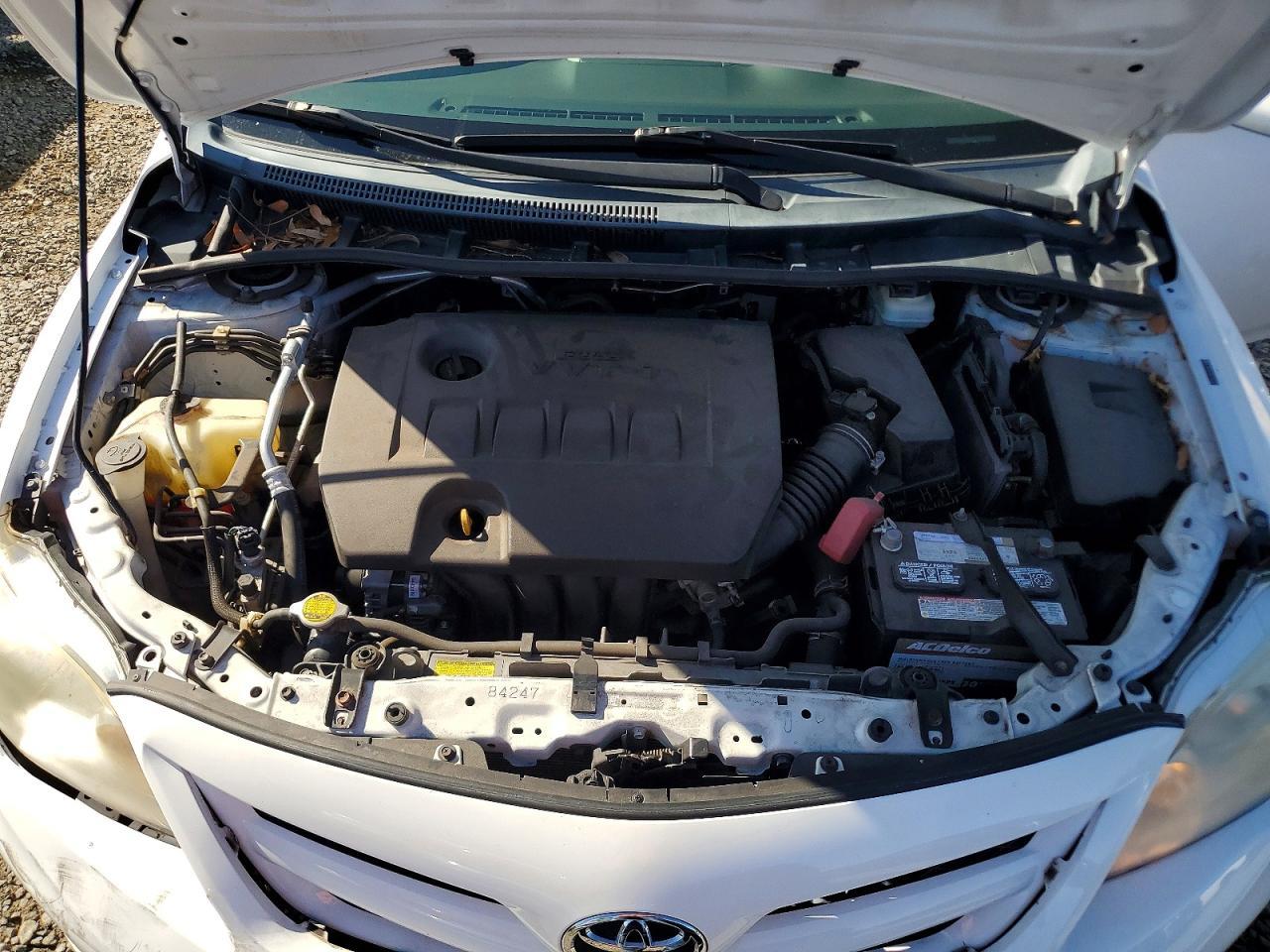 2011 TOYOTA COROLLA