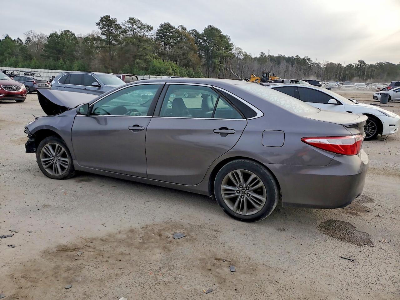2017 TOYOTA CAMRY