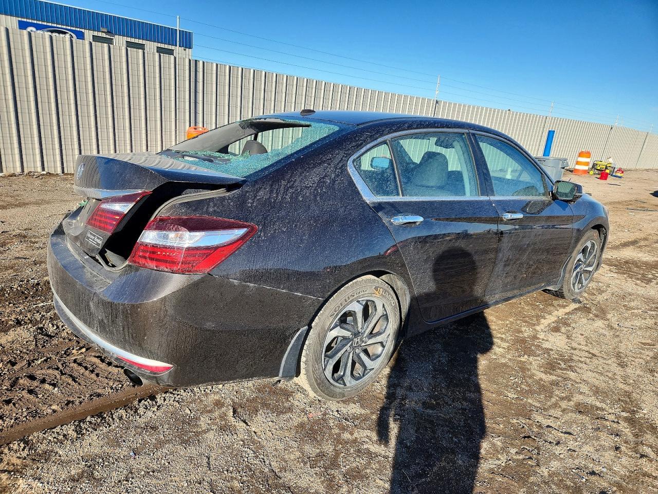 2016 HONDA ACCORD