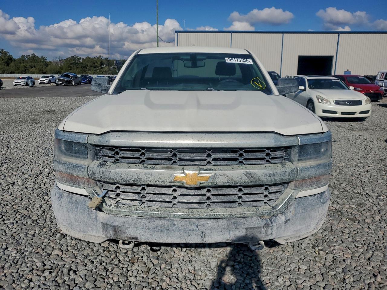 2017 CHEVROLET Silverado